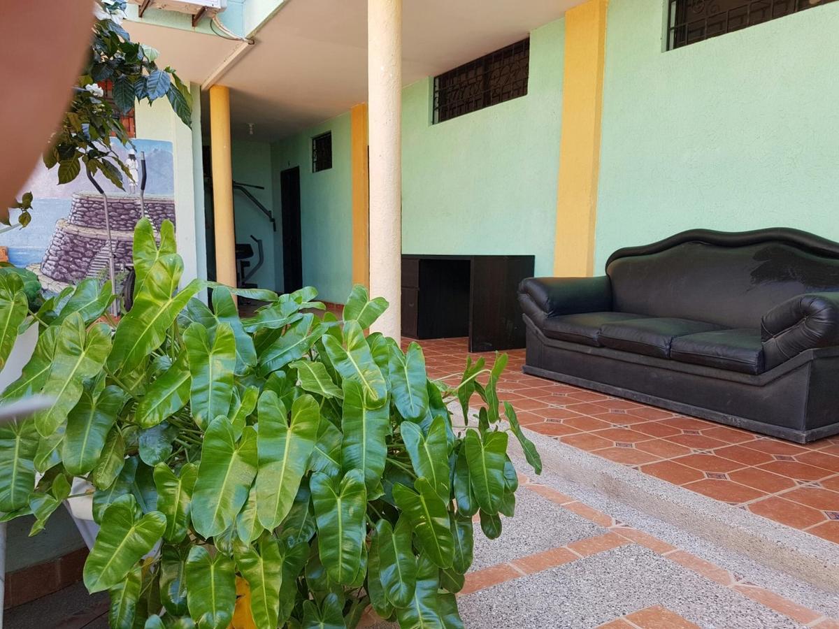 Hostal Dumbira Taganga Esterno foto